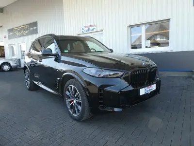 Gebraucht BMW X5 M Sport 489 PS (359 kW) 2024 Schwarz SUV