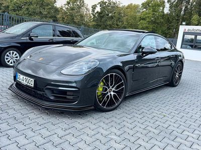 Porsche Panamera 4S