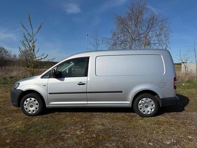 Second-hand VW Caddy Maxi 102 CP (75 kW) 2012 Argintiu Monovolum
