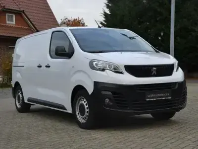 Gebraucht Peugeot Expert Premium 144 PS (105 kW) 2025 Weiß Van