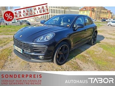 Gebraucht Porsche Macan 252 PS (185 kW) 2017 Tiefschwarzmetallic SUV