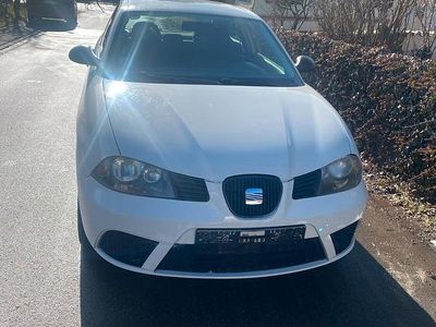 Weiß Gebraucht 2007 Seat Ibiza Kleinwagen | 1.900 € (Fairer Preis)