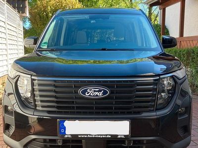 Usata Ford Courier 125 CV (91 kW) 2024 Nero Monovolume