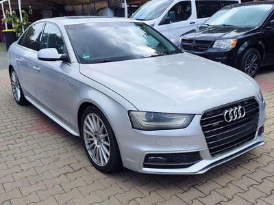 Silber Gebraucht 2013 Audi A4 Limousine | 11.200 € (Fairer Preis)