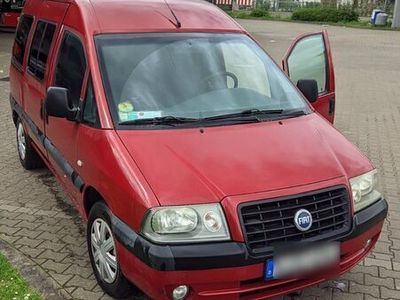 gebraucht Fiat Scudo 2.0 JTD (109 PS), rot, Baujahr 2004, TüV 4/2025