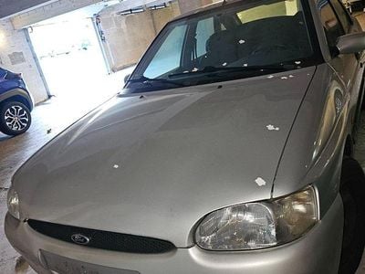 Ford Escort