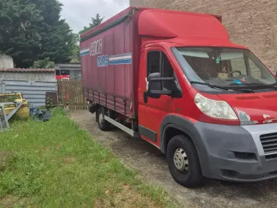 Gebraucht Fiat Ducato 160 PS (117 kW) 2011 Rot Van