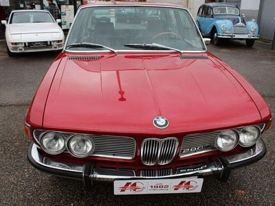 Gebraucht BMW 2800 170 PS (125 kW) 1969 Rot Limousine