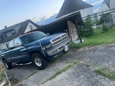 Gebraucht Dodge Ram 224 PS (164 kW) 1997 Blau Pickup