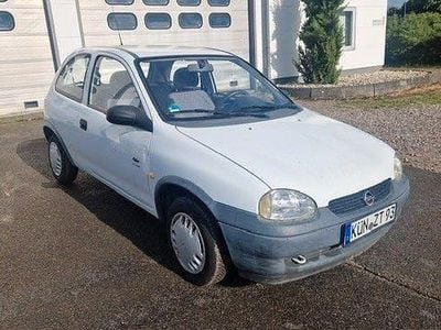 Gebraucht Opel Corsa Eco 54 PS (39 kW) 1998 Weiß Limousine