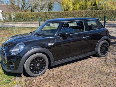 Usata Mini ONE 102 CV (75 kW) 2020 Nero Utilitaria