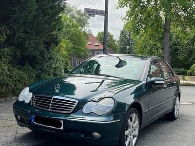 Mercedes C200