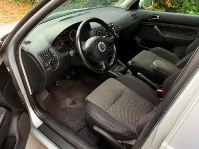 Gebraucht VW Golf IV 102 PS (75 kW) 2002 Silber Kombi