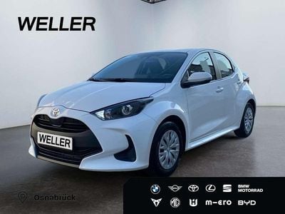 Gebraucht Toyota Yaris Comfort 72 PS (52 kW) 2023 Weiss Kleinwagen