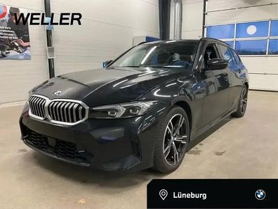 Gebraucht BMW 330 M Sport 245 PS (180 kW) 2025 Saphirschwarz (schwarz) Kombi