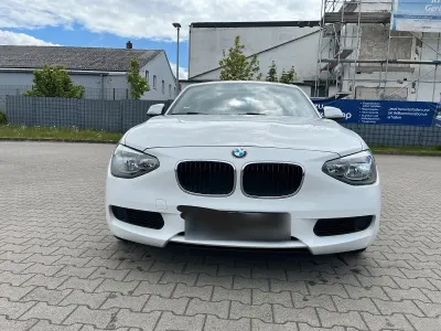 Gebraucht BMW 116 Efficient Dynamics 116 PS (85 kW) 2013 Weiß Kleinwagen
