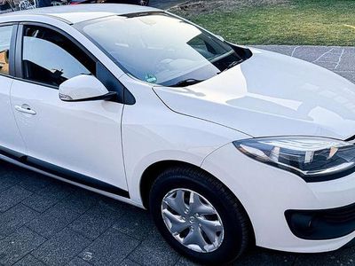 Gebraucht Renault Mégane Initiale Paris 95 PS (69 kW) 2014 Weiß Limousine