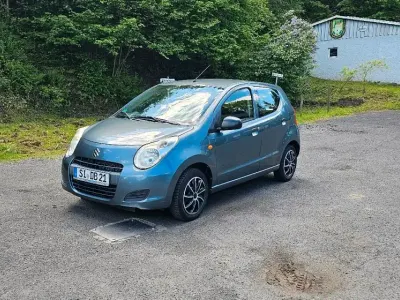 Gebraucht Suzuki Alto 68 PS (50 kW) 2011 Grün Kleinwagen