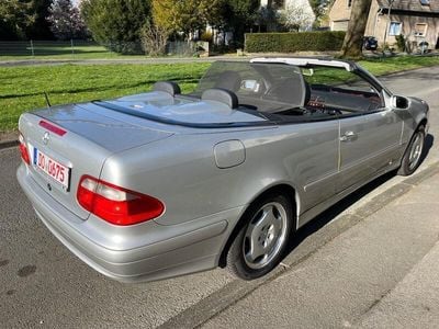 Gebraucht Mercedes CLK200 Elegance 136 PS (100 kW) 1999 Silber Cabrio