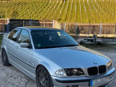 Gebraucht BMW 323 170 PS (125 kW) 1998 Limousine