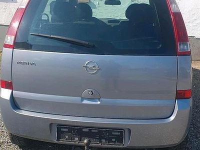 Usata Opel Meriva 90 CV (66 kW) 2005 Argento Monovolume