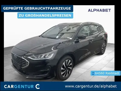 Gebraucht Ford Focus Titanium 125 PS (91 kW) 2025 Schwarz Kombi