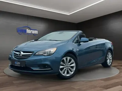 Gebraucht Opel Cascada Innovation 140 PS (102 kW) 2017 Blau Cabrio