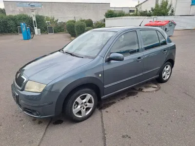 Gebraucht Skoda Fabia Elegance 75 PS (55 kW) 2005 Grau Limousine