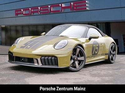 Neu Porsche 992 541 PS (397 kW) 2026 Gruen Cabrio