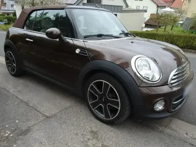 Gebraucht Mini Cooper D Cabriolet 115 PS (84 kW) 2011 Braun Cabrio