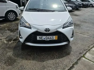Gebraucht Toyota Yaris Team 111 PS (81 kW) 2018 Weiß Kleinwagen