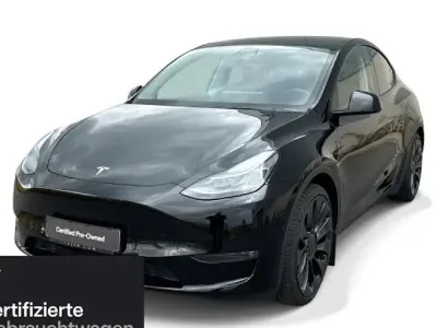 Begagnad Tesla Model Y Performance 321 kW (437 HK) 2024 Svart SUV