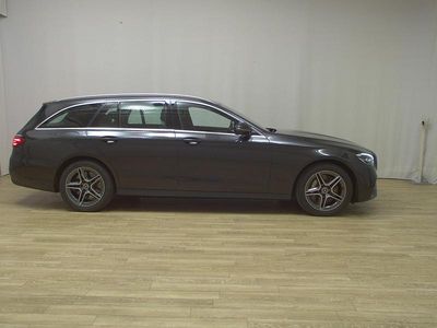Usata Mercedes E300 AMG line 306 CV (225 kW) 2021 Grigio Berlina