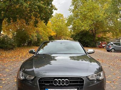 Gebraucht Audi A5 Design 177 PS (130 kW) 2014 Grau Coupé