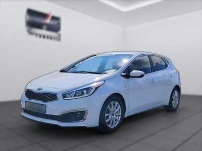 Gebraucht Kia Ceed DREAM-TEAM Edition 135 PS (99 kW) 2018 Weiß Kleinwagen