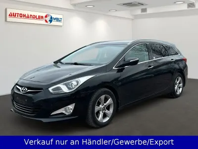 Gebraucht Hyundai i40 Style 136 PS (100 kW) 2013 Schwarz Kombi