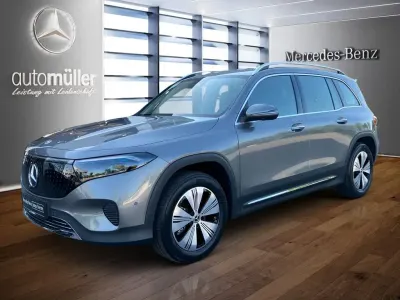 Gebraucht Mercedes EQB300 167 kW (228 PS) 2025 Grau SUV