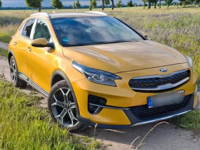 Gebraucht Kia XCeed Spirit 141 PS (103 kW) 2020 Gelb SUV