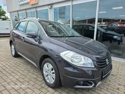 Gebraucht Suzuki SX4 S-Cross Comfort 120 PS (88 kW) 2014 Grau SUV