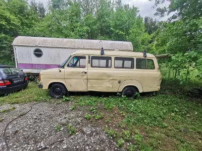 Occasion Ford Transit 77 ch (56 kW) 1979 Beige Monospace
