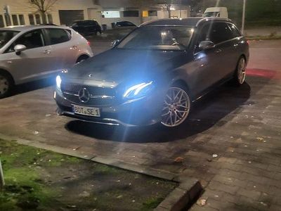 Usata Mercedes E220 194 CV (142 kW) 2018 Grigio Berlina