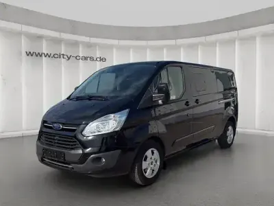 Usata Ford Tourneo 170 CV (125 kW) 2017 Nero Monovolume