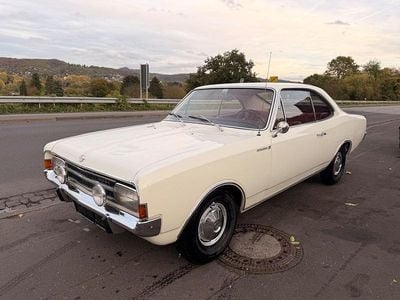 Weiß Gebraucht 1967 Opel Rekord Coupé | 11.990 €