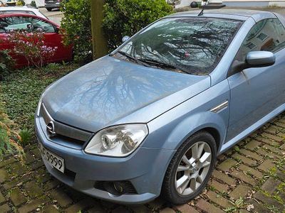 Gebraucht Opel Tigra 125 PS (91 kW) 2006 Blau Cabrio