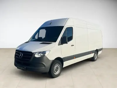 Gebraucht Mercedes Sprinter 170 PS (125 kW) 2025 Arktikweiß Van