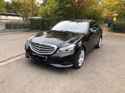 Gebraucht Mercedes E250 211 PS (155 kW) 2015 Schwarz Limousine