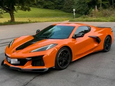 Gebraucht Corvette Stingray 502 PS (369 kW) 2023 Orange Coupé
