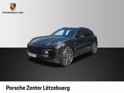 Second-hand Porsche Cayenne 470 CP (345 kW) 2025 Negru SUV