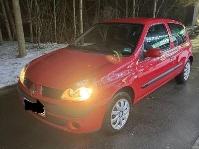 Gebraucht Renault Clio II 60 PS (44 kW) 2005 Rot Limousine