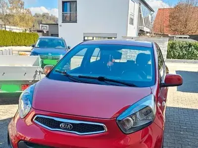 Gebraucht Kia Picanto Spirit 69 PS (50 kW) 2013 Rot Kleinwagen